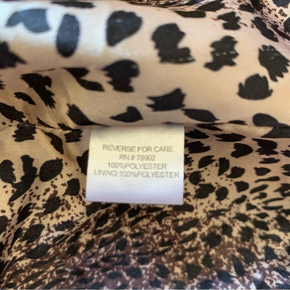 Erin London Sherpa Vest - Picture 6 of 7